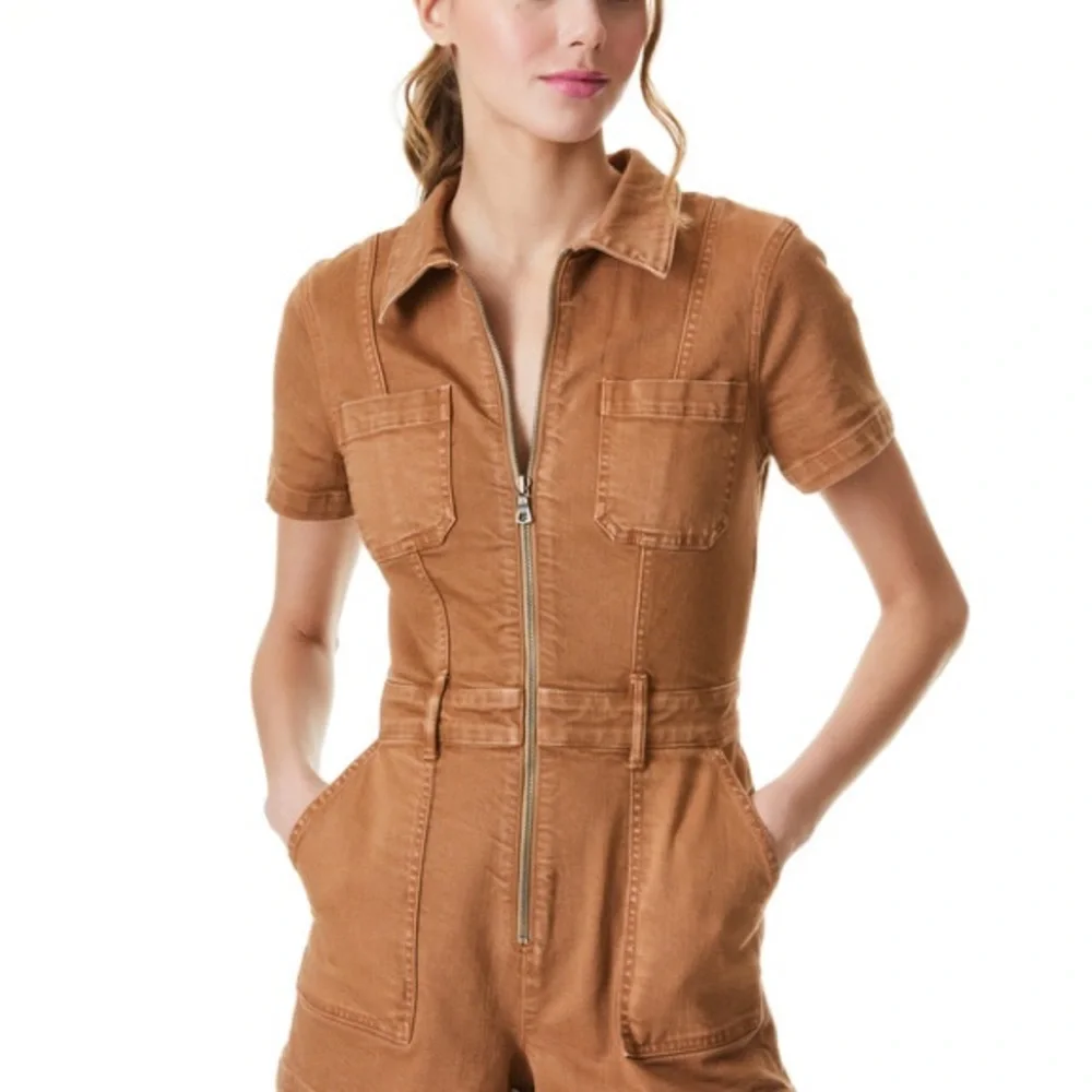 Alice + Olivia camel short sleeve denim jumpsuit with pockets #jumpsuit #denim. - Picture 3 of 4